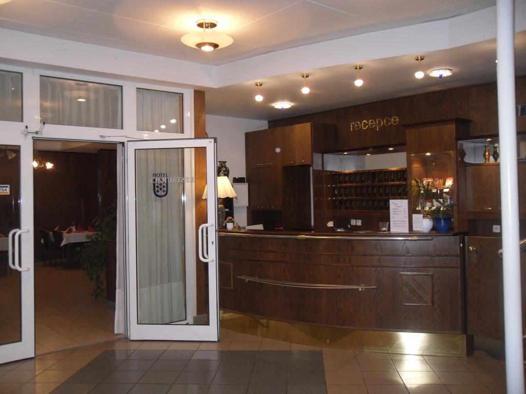 Hotel Annahof Domasov Екстер'єр фото